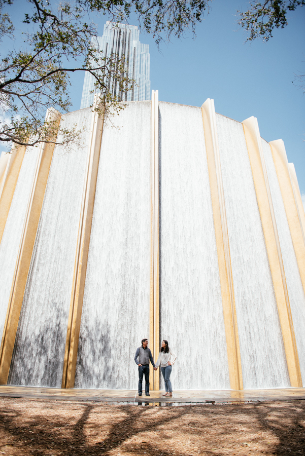 the waterwall park houston and rice university engagement photography