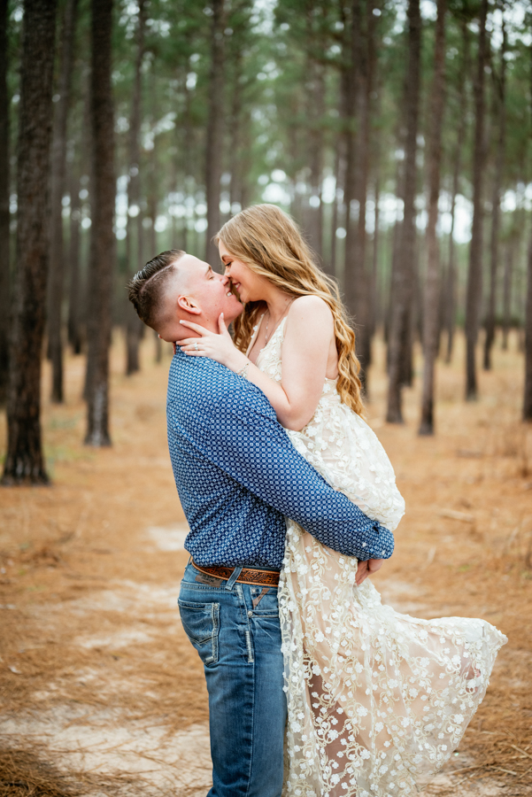 the woodlands texas engagement photographer best the knot wedding wire