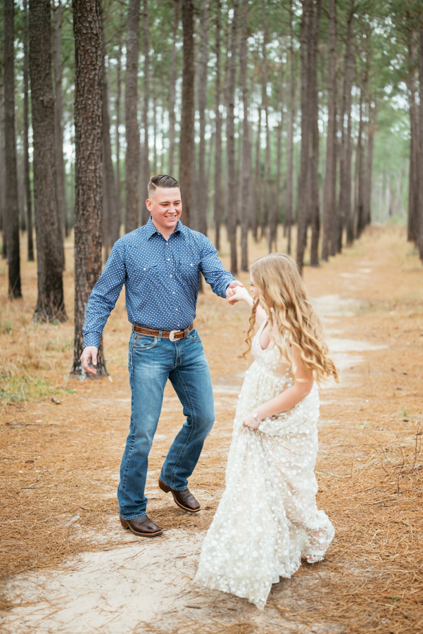 the woodlands texas engagement photographer best the knot wedding wire